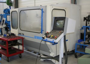 MIKRON UME 710